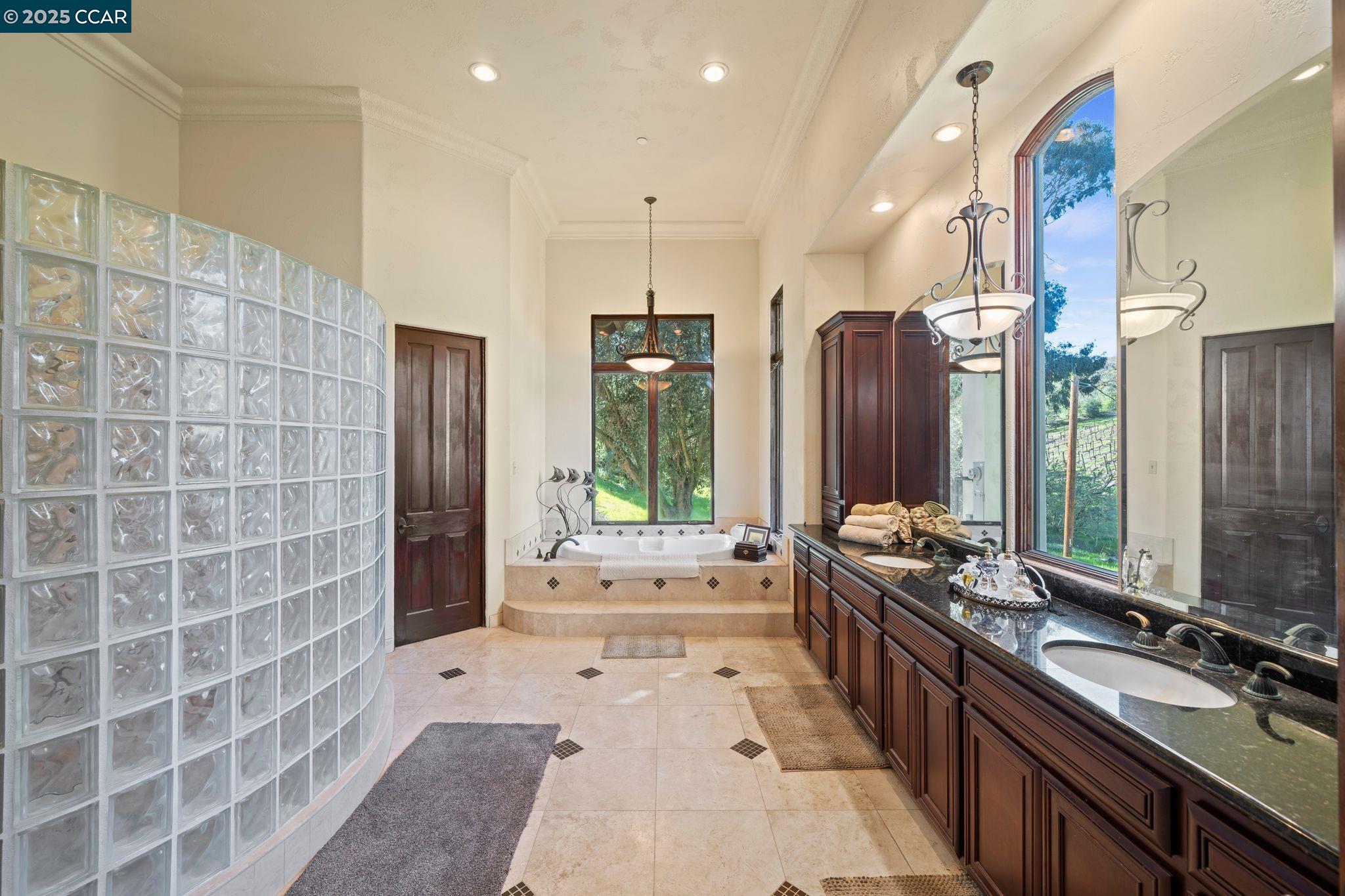 Livermore, California, 94550, United States, 5 Bedrooms Bedrooms, ,4 BathroomsBathrooms,Residential,For Sale,1918486