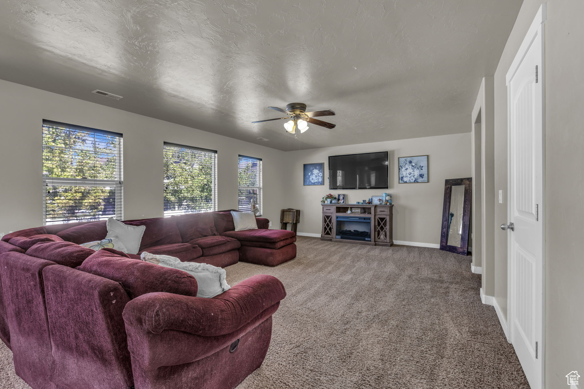 Stansbury Park, Utah, 84074, United States, 4 Bedrooms Bedrooms, ,3 BathroomsBathrooms,Residential,For Sale,1956309