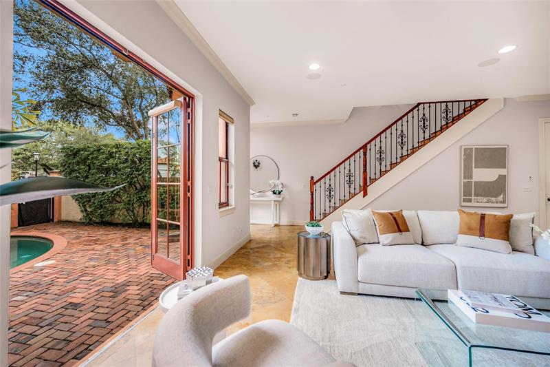 Fort Lauderdale, Florida, 33301, United States, 3 Bedrooms Bedrooms, ,4 BathroomsBathrooms,Residential,For Sale,1947110