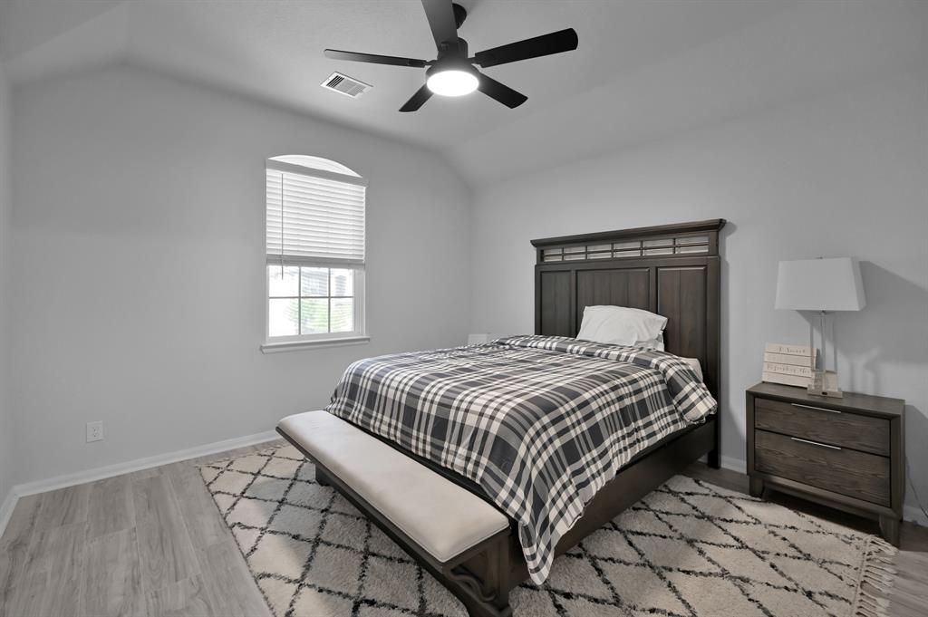 Montgomery, Texas, 77316, United States, 4 Bedrooms Bedrooms, ,4 BathroomsBathrooms,Residential,For Sale,1983339