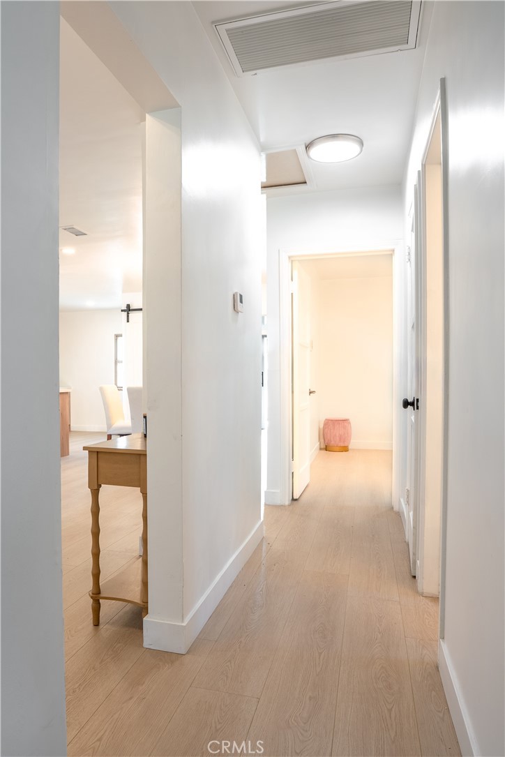 Inglewood, California, 90305, United States, 3 Bedrooms Bedrooms, ,2 BathroomsBathrooms,Residential,For Sale,1925175