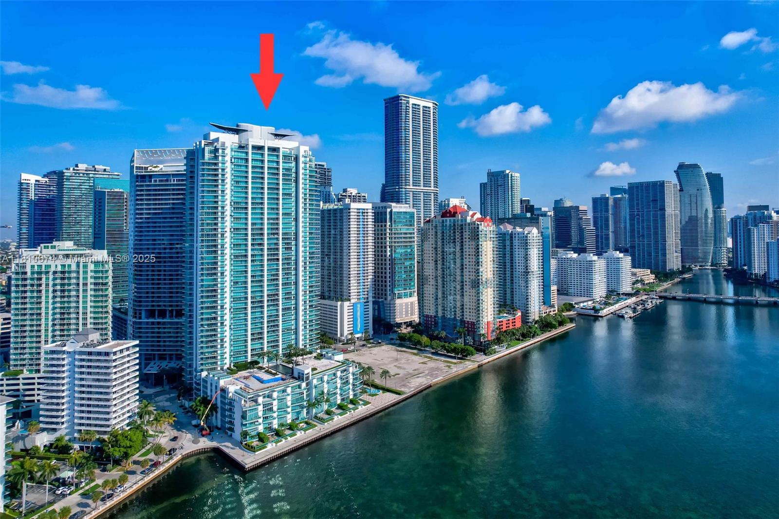 Miami, Florida, 33131, United States, 1 Bedroom Bedrooms, ,1 BathroomBathrooms,Residential,For Sale,1837622