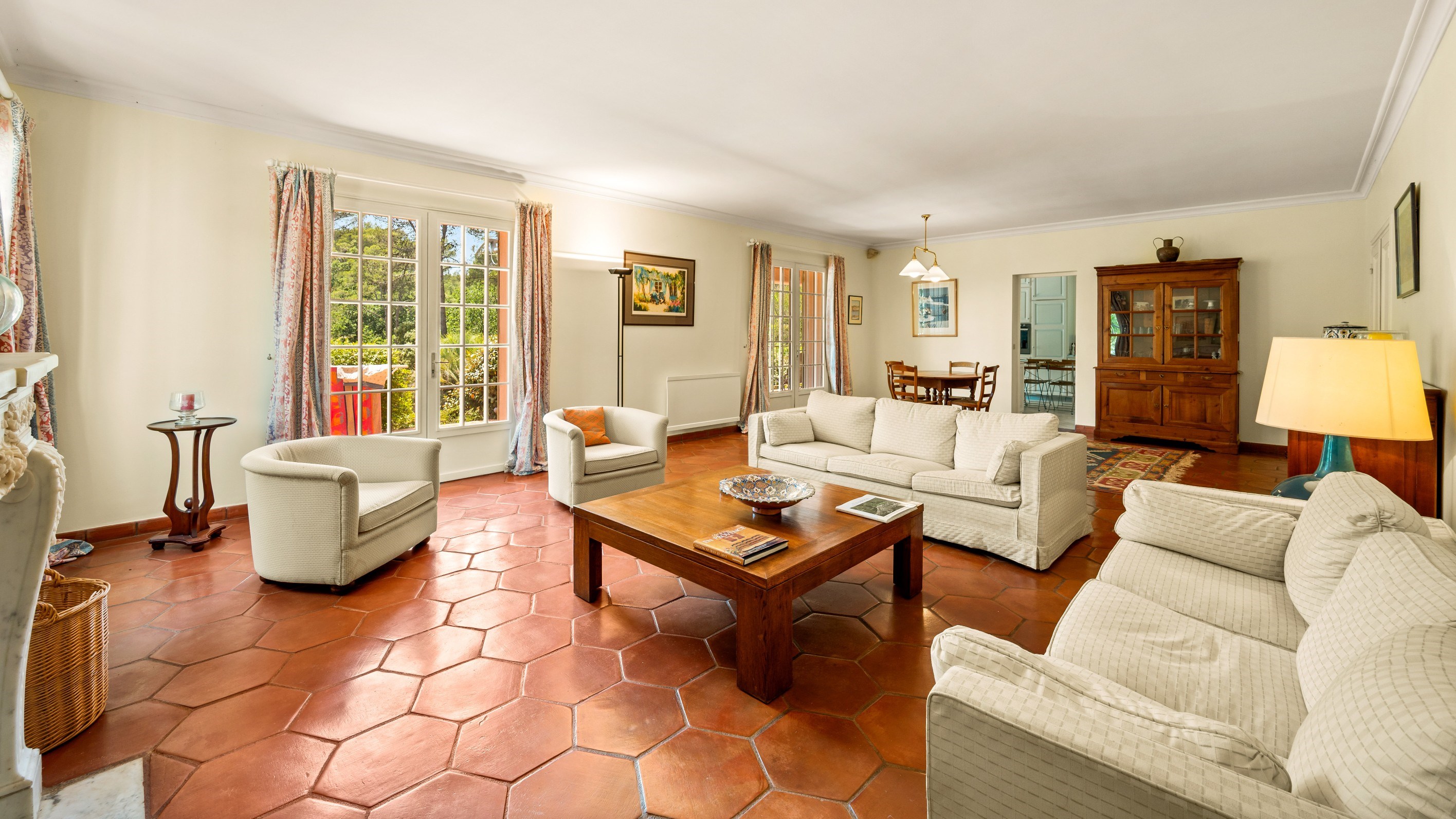 Flayosc – Elegant Provençal Property Set Within Over 2 Hectares of Unspoiled Na… - 物件實景