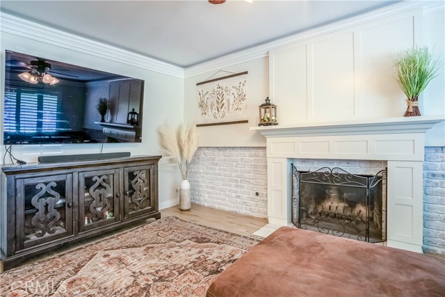 Canyon Country, California, 91351, United States, 4 Bedrooms Bedrooms, ,2 BathroomsBathrooms,Residential,For Sale,1977550