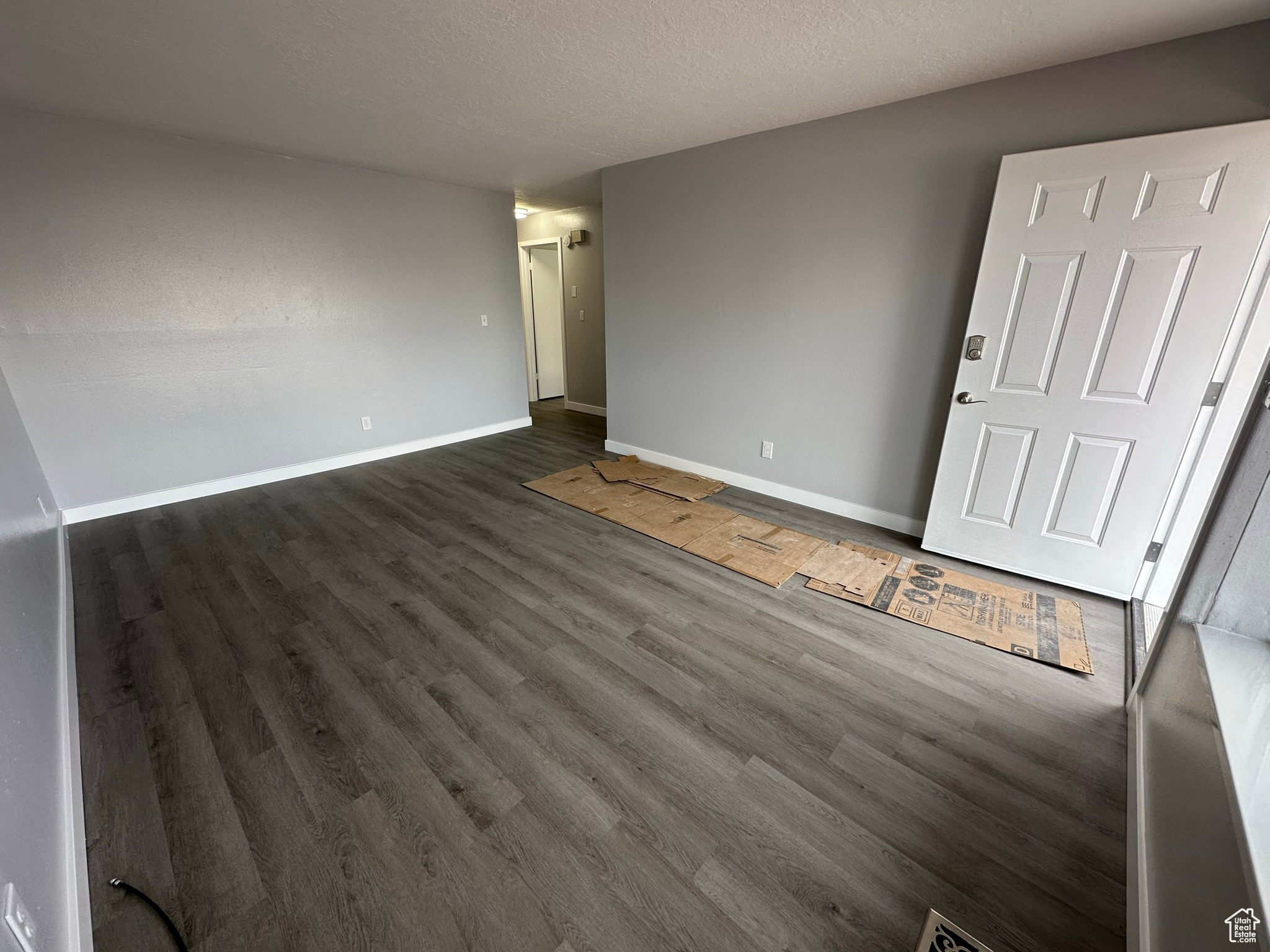 2963 S 3200 W, West Valley City, Utah, 84119, United States, 6 Bedrooms Bedrooms, ,Residential,For Sale,2963 S 3200 W,1617630