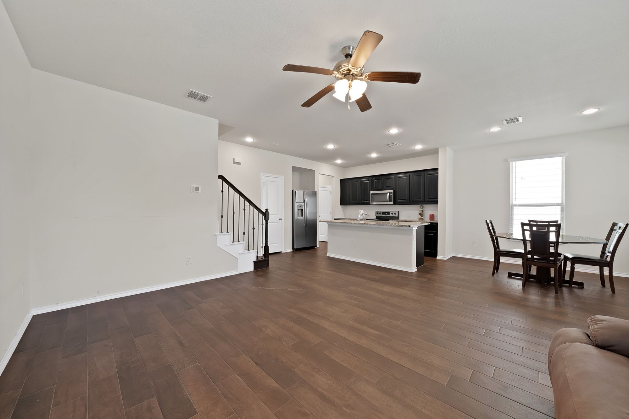  422 Milverton Drive, Fort Worth, TX, 76036 - 物件實景