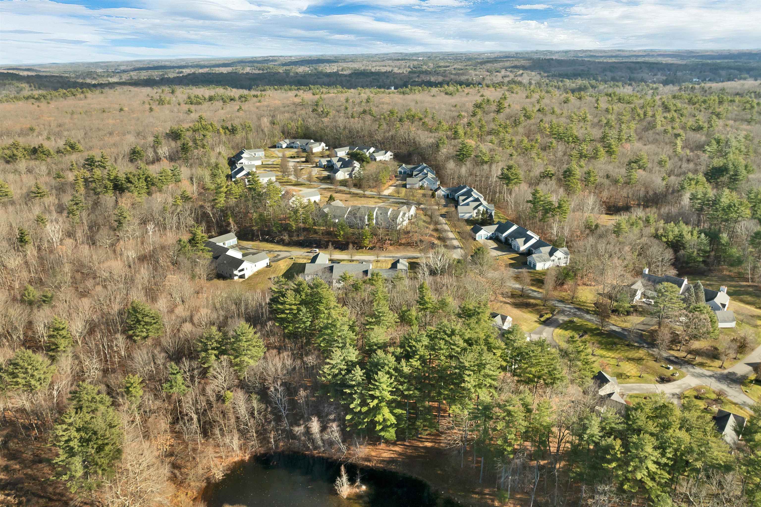 Windham, New Hampshire, 03087, United States, 2 Bedrooms Bedrooms, ,1 BathroomBathrooms,Residential,For Sale,2001835