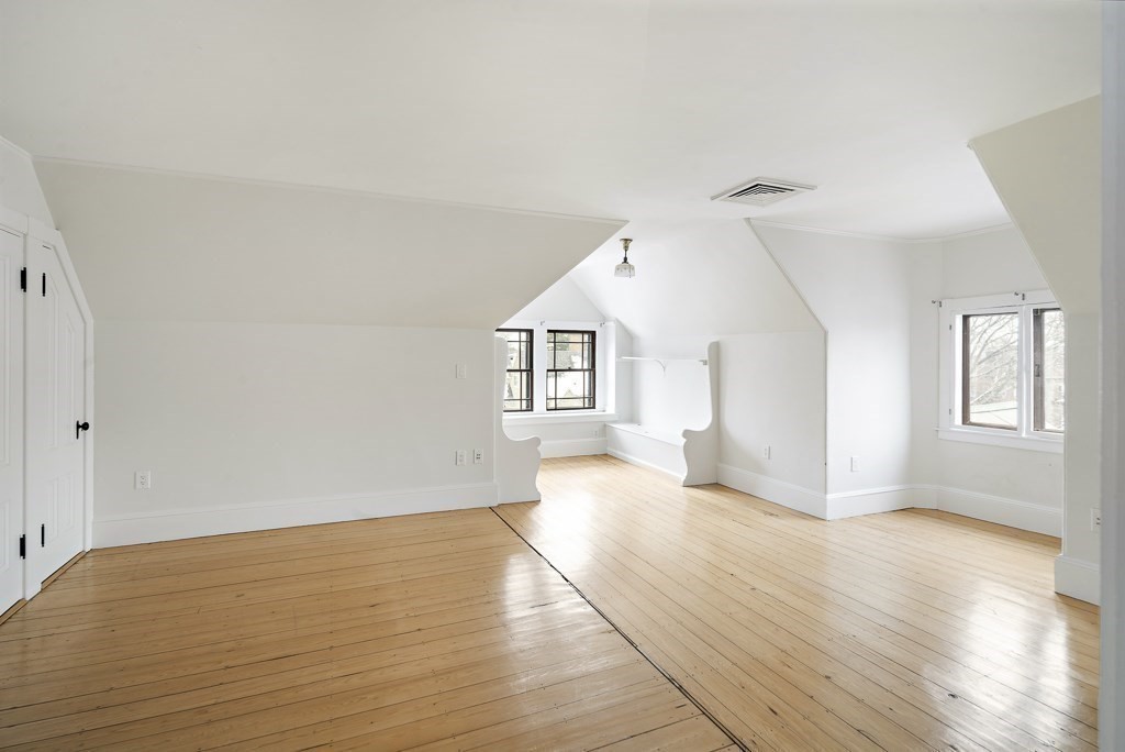 Cambridge, Massachusetts, 02140, United States, 6 Bedrooms Bedrooms, ,6 BathroomsBathrooms,Residential,For Sale,1840566