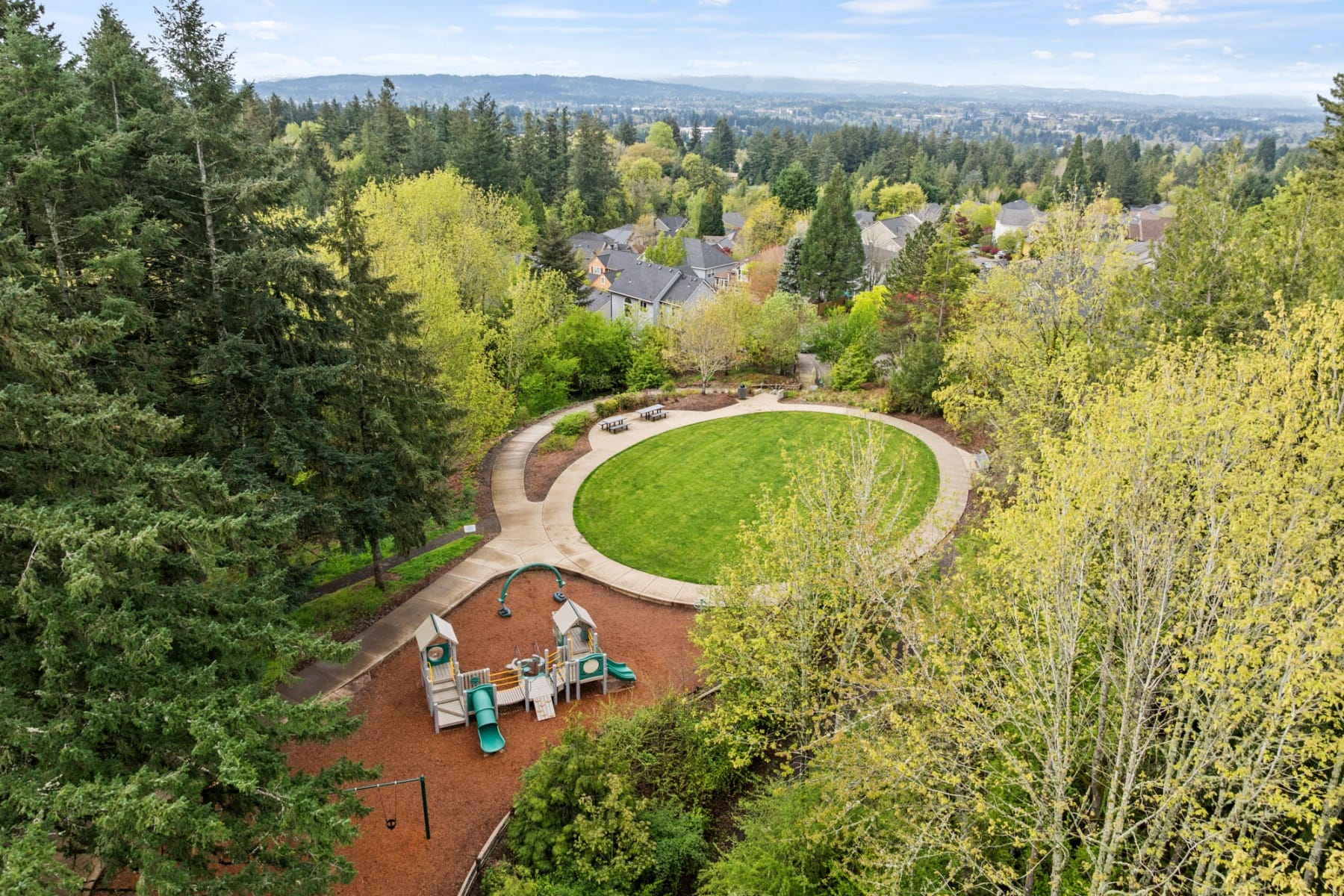  9445 NW HARVEST HILL DR Portland, OR 97229 - 物件實景