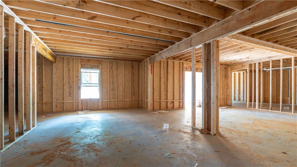 Carrollton, Georgia, 30116, United States, 4 Bedrooms Bedrooms, ,4 BathroomsBathrooms,Residential,For Sale,1897313