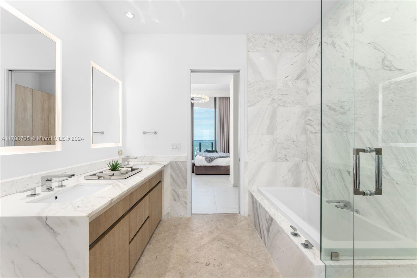 2811 S Bayshore Dr Unit 20BC, Miami, Florida, 33133, United States, 4 Bedrooms Bedrooms, ,5 BathroomsBathrooms,Residential,For Sale,2811 S Bayshore Dr Unit 20BC,1672082