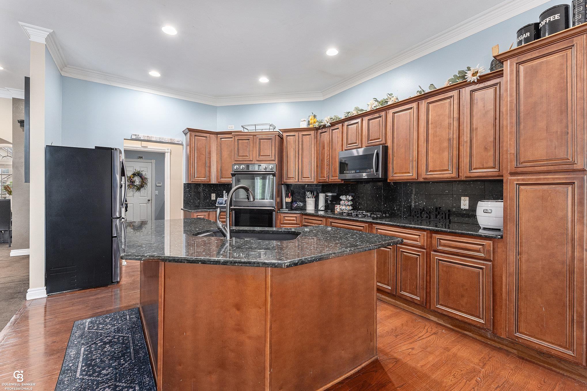 Macomb, Michigan, 48044, United States, 3 Bedrooms Bedrooms, ,3 BathroomsBathrooms,Residential,For Sale,1919570