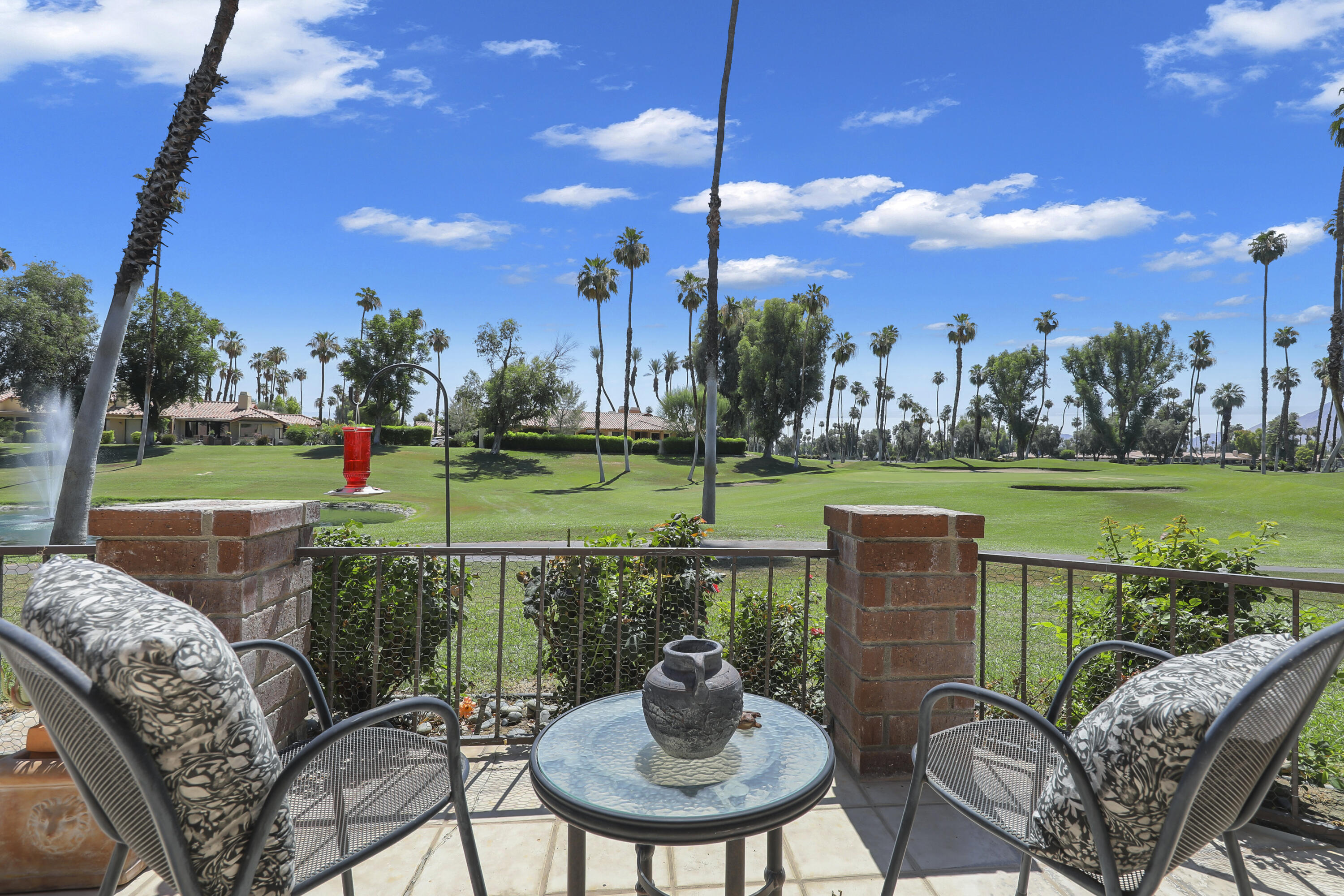 Palm Desert, California, 92260, United States, 2 Bedrooms Bedrooms, ,2 BathroomsBathrooms,Residential,For Sale,1865195
