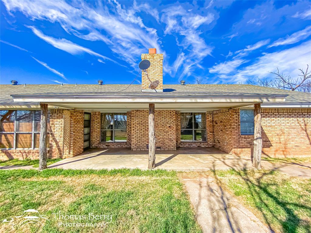 Stamford, Texas, 79553, United States, 3 Bedrooms Bedrooms, ,3 BathroomsBathrooms,Residential,For Sale,1696805