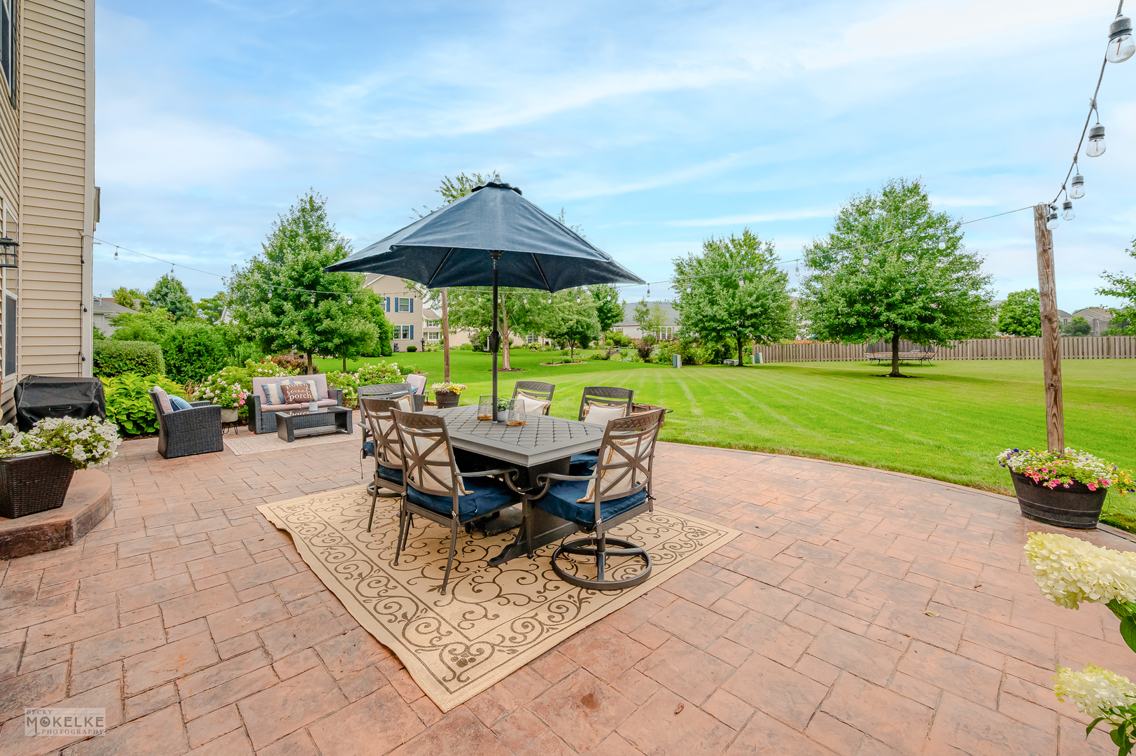 Oswego, Illinois, 60543, United States, 5 Bedrooms Bedrooms, ,3 BathroomsBathrooms,Residential,For Sale,1955340