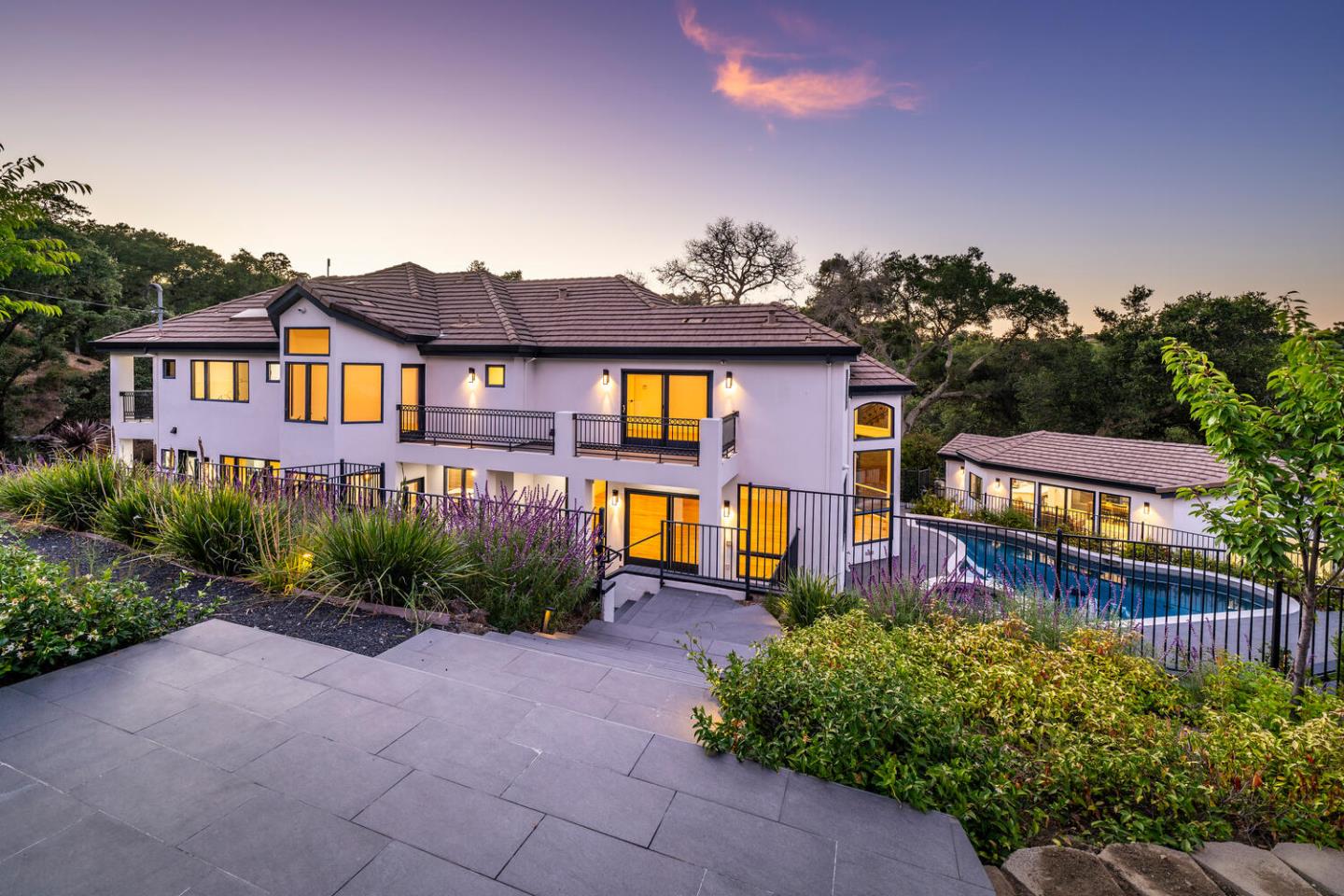 Woodside, California, 94062, United States, 4 Bedrooms Bedrooms, ,5 BathroomsBathrooms,Residential,For Sale,1911860