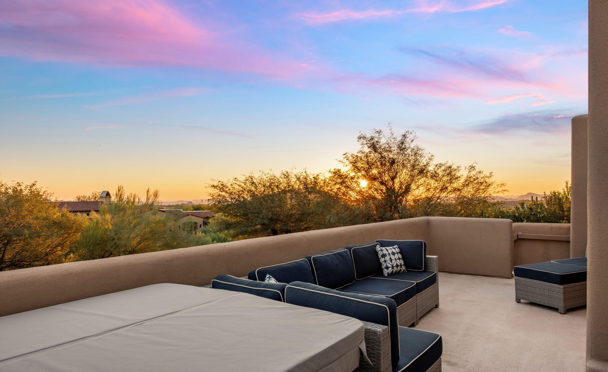  10046 E Hidden Valley Rd  Scottsdale, AZ - 物件實景