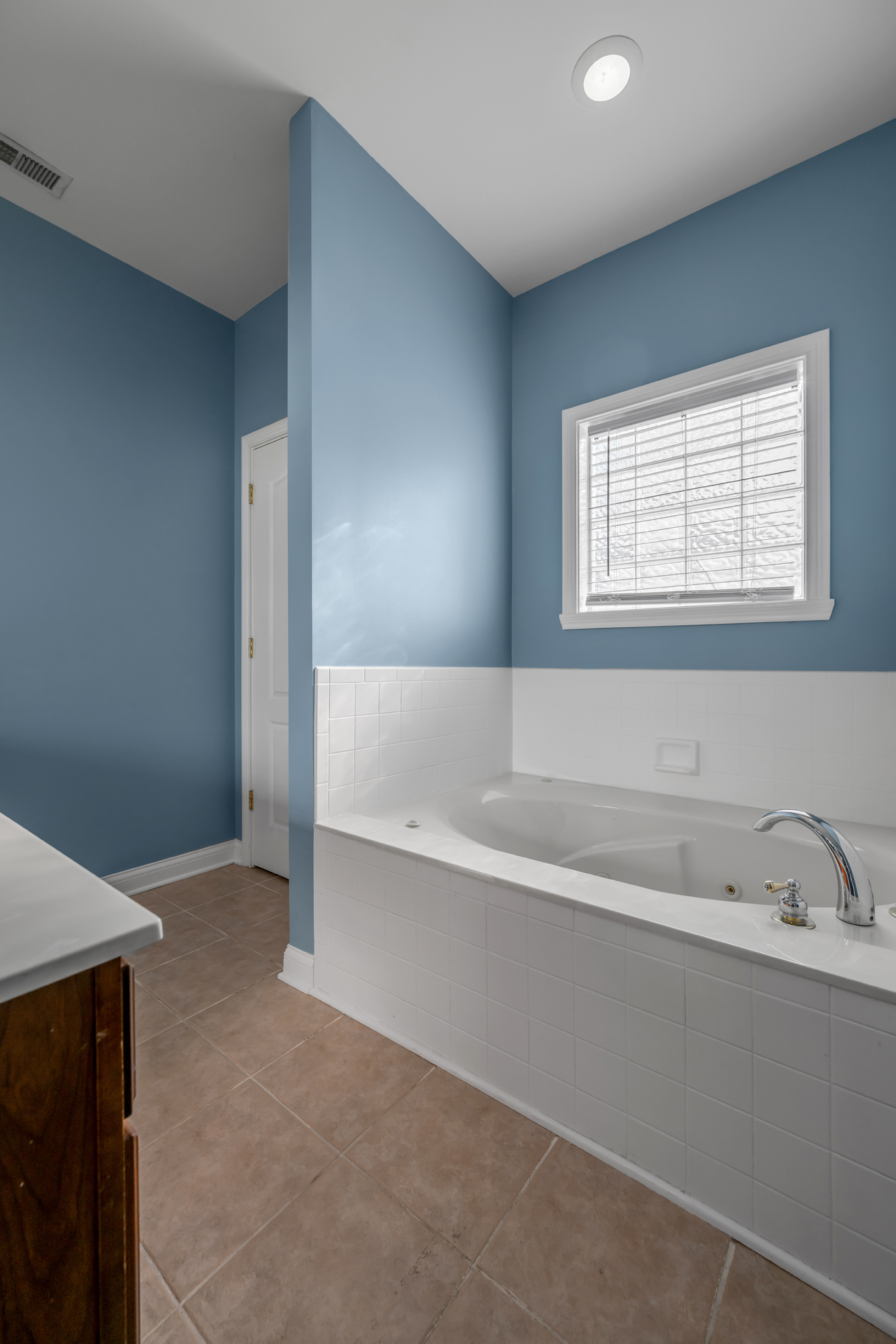  3253 Drayton Place - 物件實景