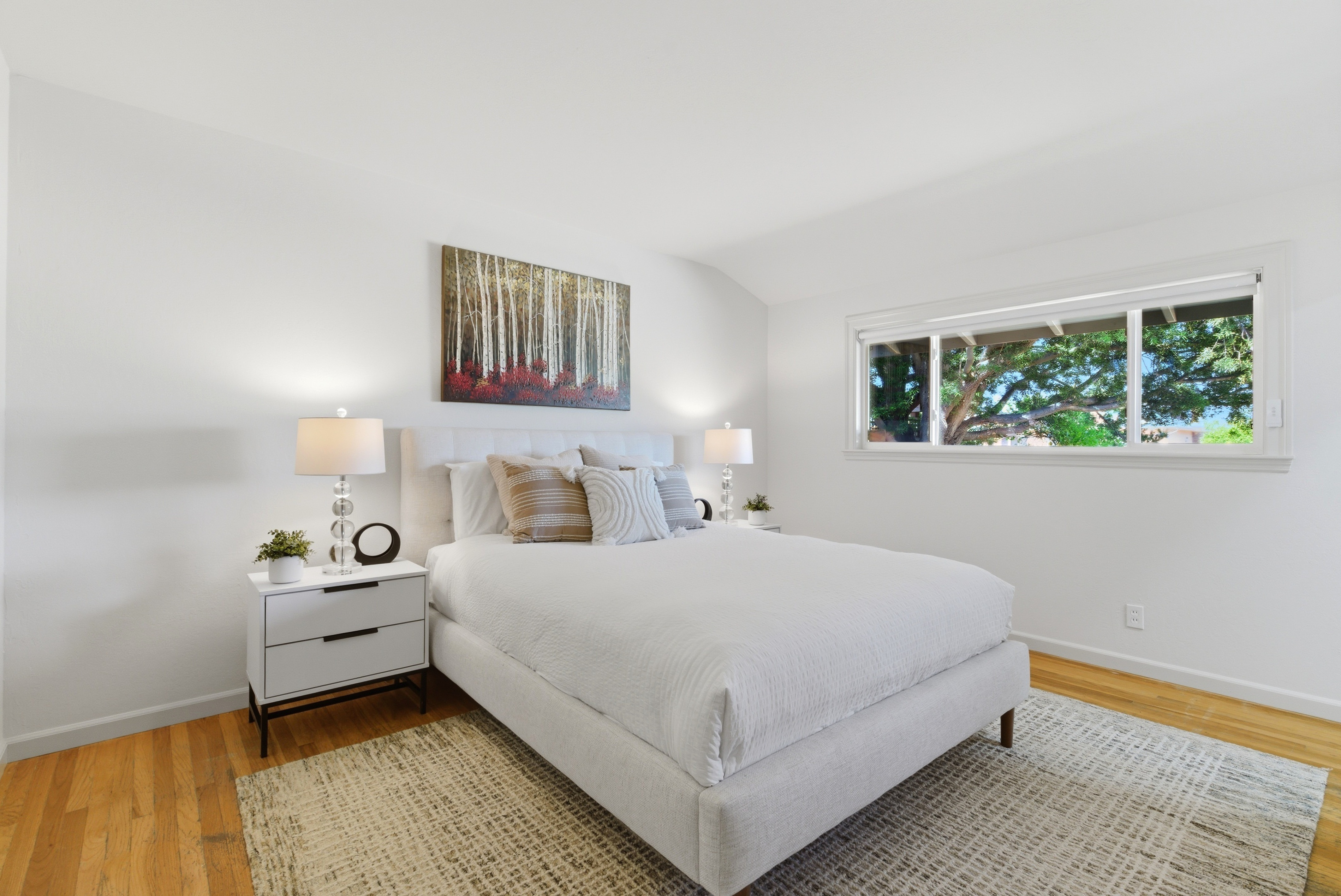  Private, Stylishly Updated Home in Prime Cambrian Location - 物件實景