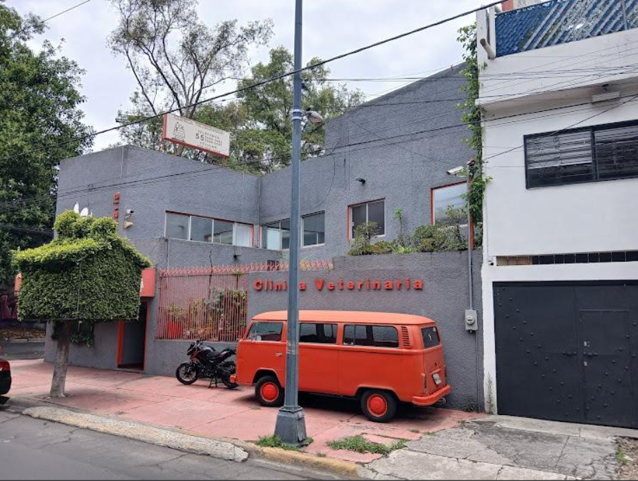 Coyoacán, Ciudad de México, 04200, Mexico, 4 Bedrooms Bedrooms, ,2 BathroomsBathrooms,Residential,For Sale,1916889
