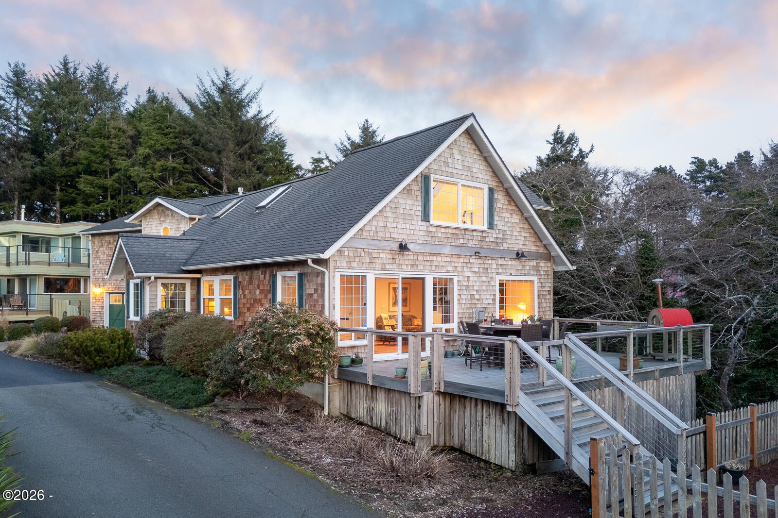10th Pl, Lincoln City, OR 97367 #1