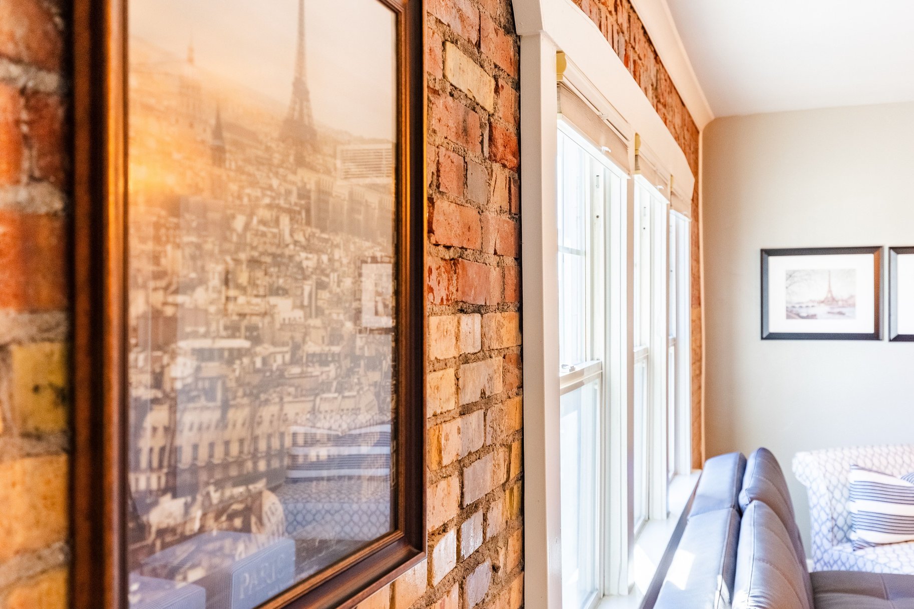  Charming Top Floor Condo Unit in Historic Downtown Building - 物件實景