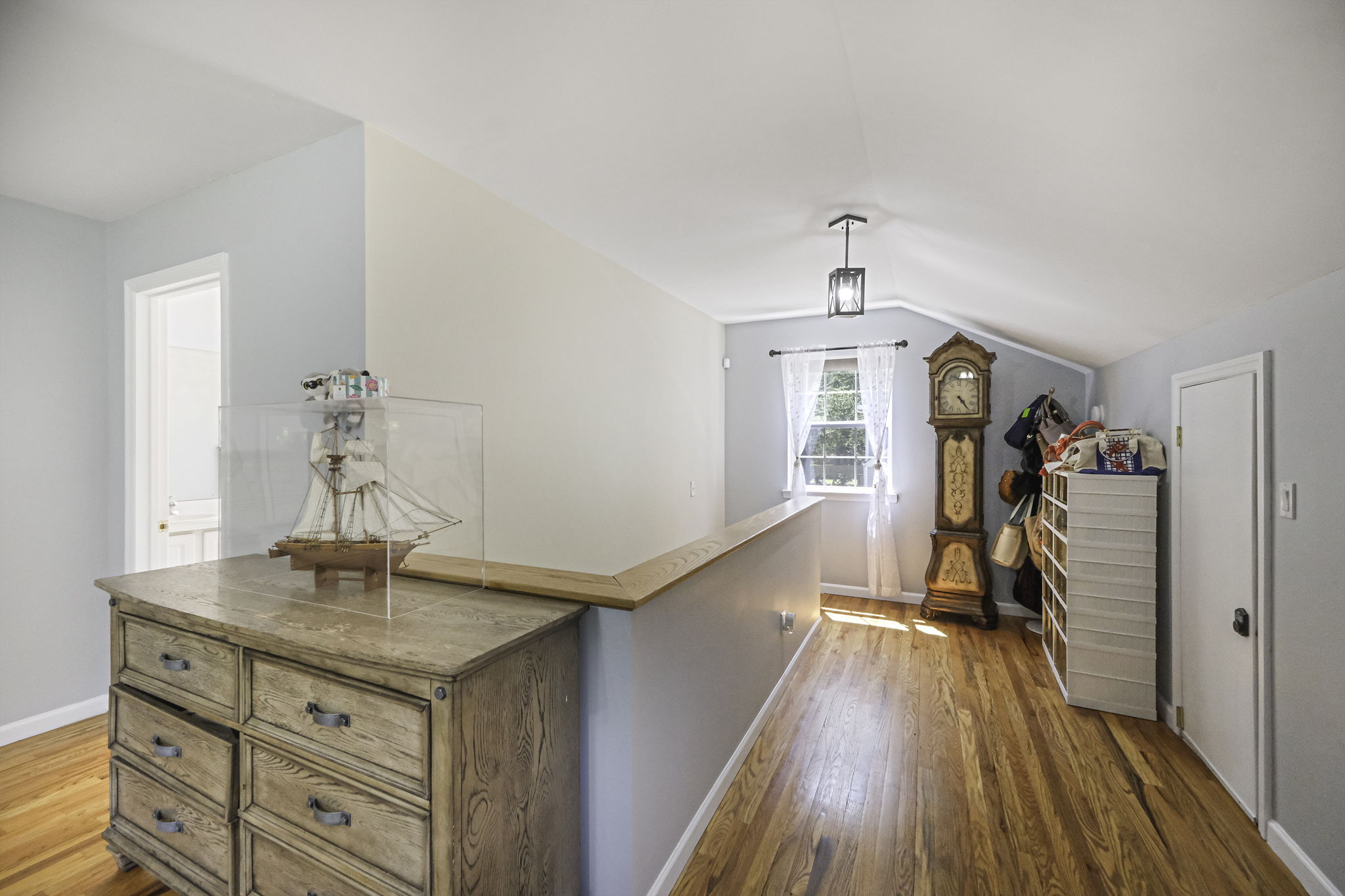 Bay Shore, New York, 11706, United States, 3 Bedrooms Bedrooms, ,3 BathroomsBathrooms,Residential,For Sale,2048700