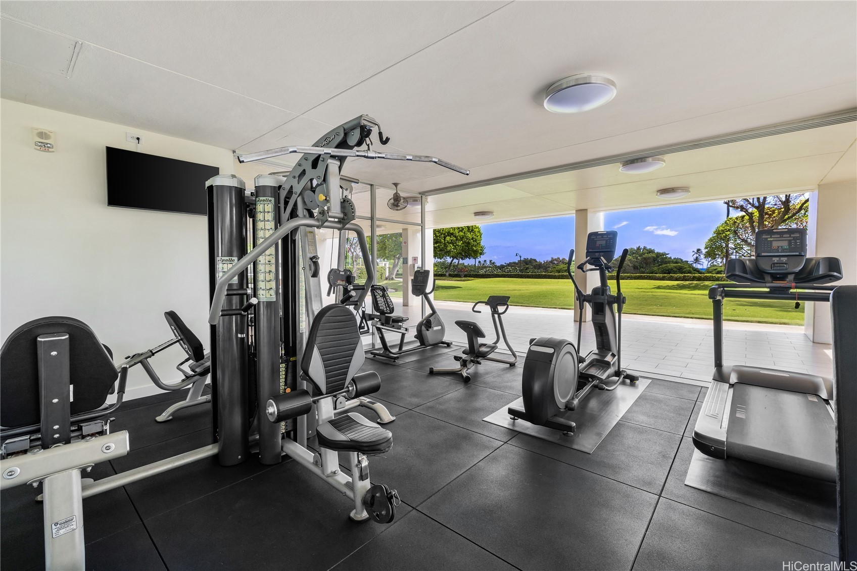 Honolulu, Hawaii, 96814, United States, 2 Bedrooms Bedrooms, ,2 BathroomsBathrooms,Residential,For Sale,1991351