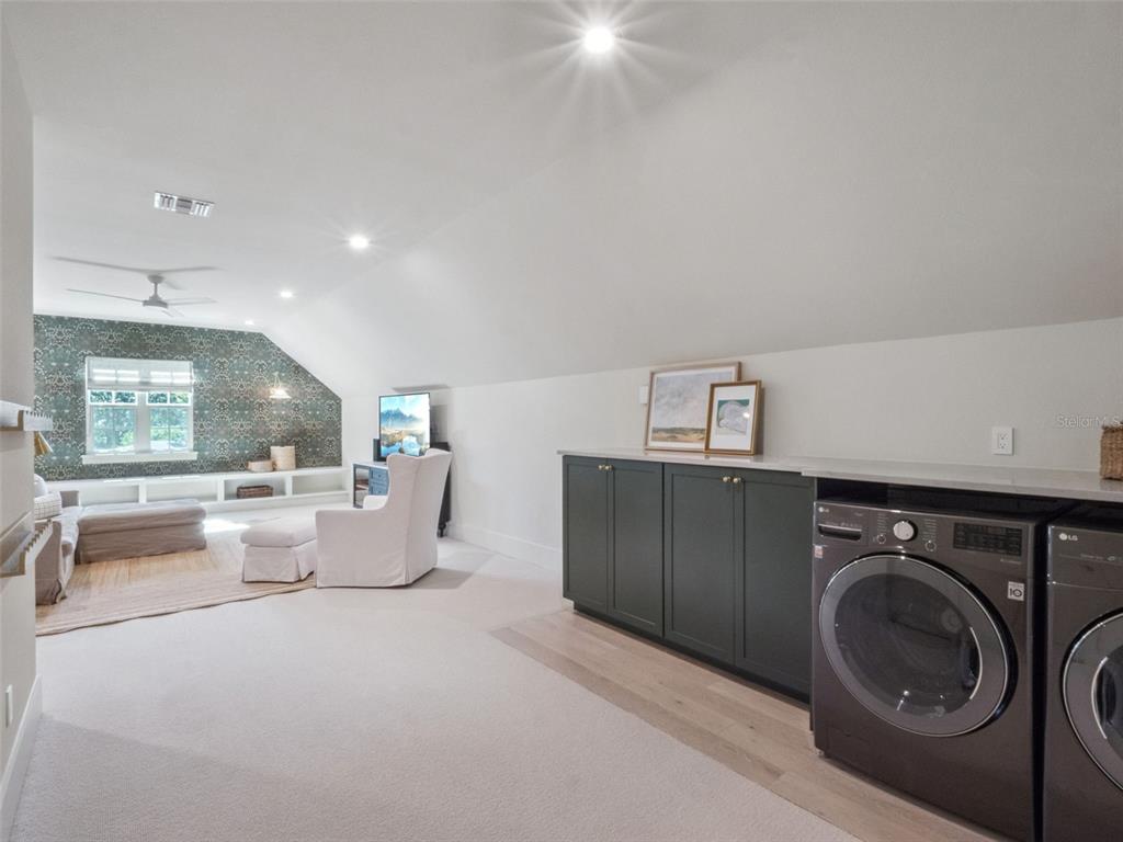 Winter Park, Florida, 32789, United States, 3 Bedrooms Bedrooms, ,5 BathroomsBathrooms,Residential,For Sale,1993312