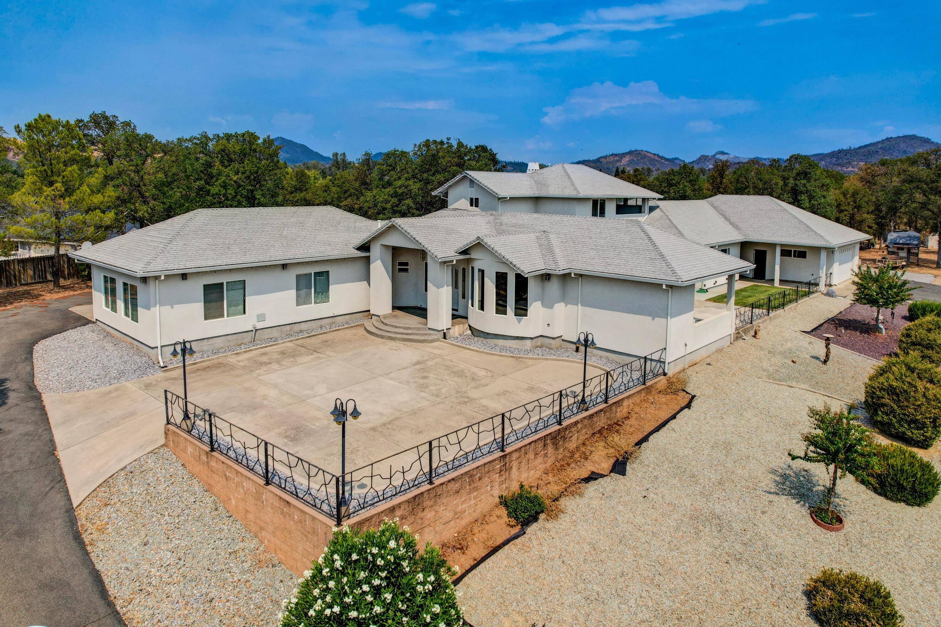 Redding, California, 96002, United States, 3 Bedrooms Bedrooms, ,3 BathroomsBathrooms,Residential,For Sale,1992839