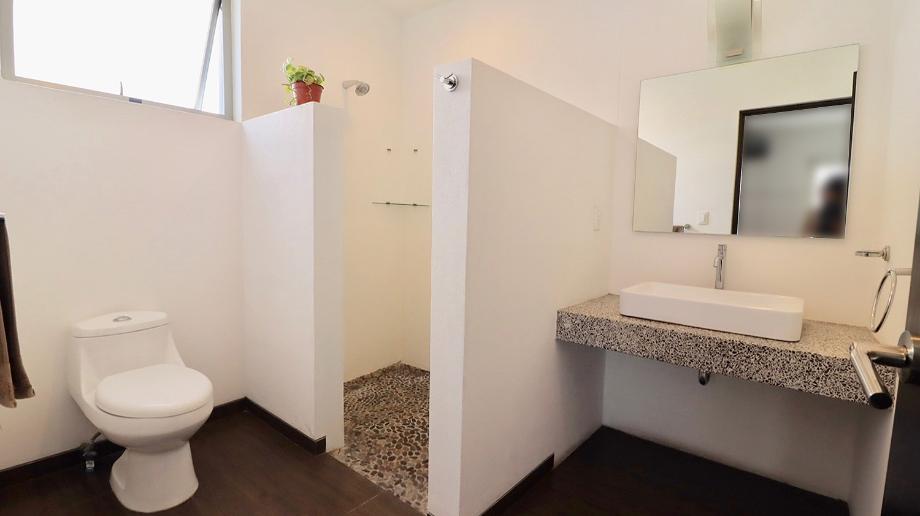 Gral Manuel de la Pe?a y Pe?a, Morelia, Michoacán de Ocampo, 58260, Mexico, 3 Bedrooms Bedrooms, ,3 BathroomsBathrooms,Residential,For Sale,Gral Manuel de la Pe?a y Pe?a,1548777