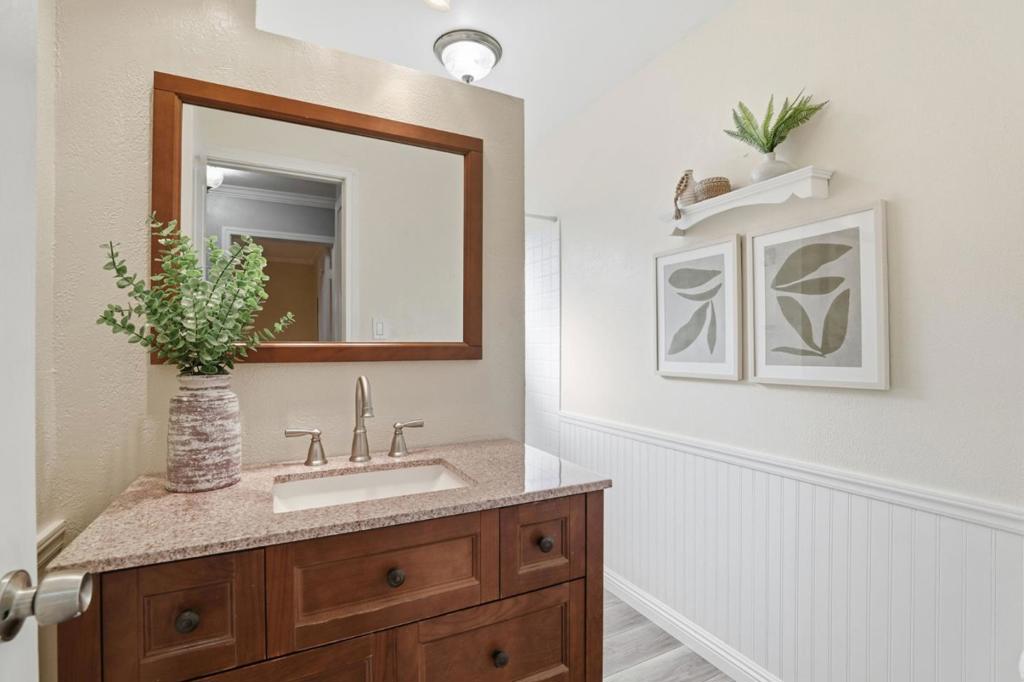 San Jose, California, 95123, United States, 3 Bedrooms Bedrooms, ,2 BathroomsBathrooms,Residential,For Sale,1975297