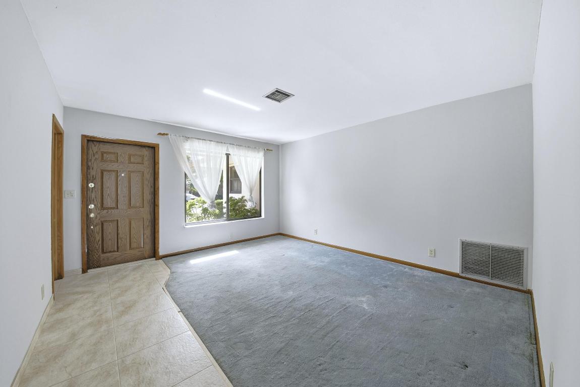 Dania Beach, Florida, 33004, United States, 2 Bedrooms Bedrooms, ,2 BathroomsBathrooms,Residential,For Sale,1996487