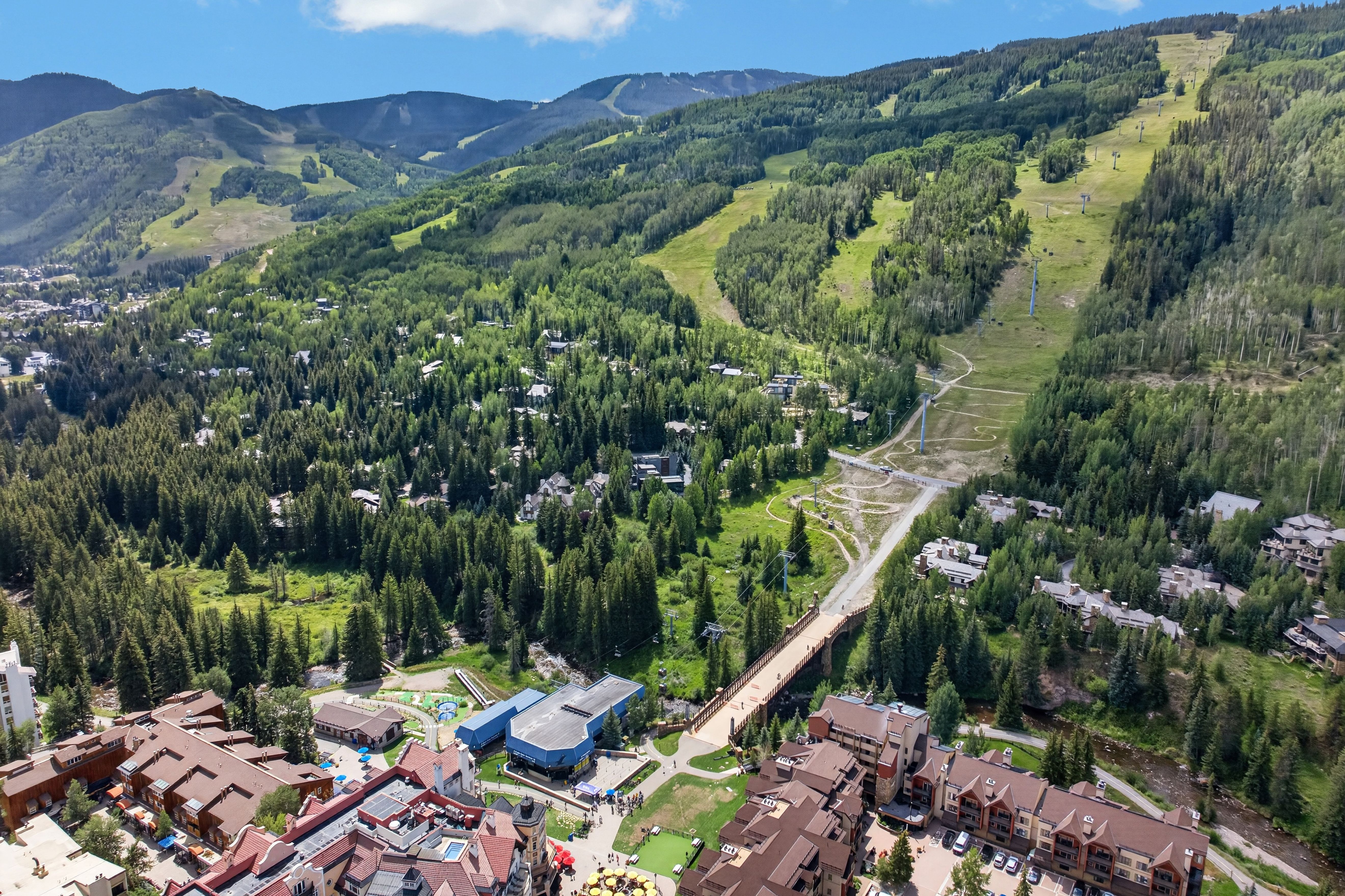  Exceptional Access to Vail