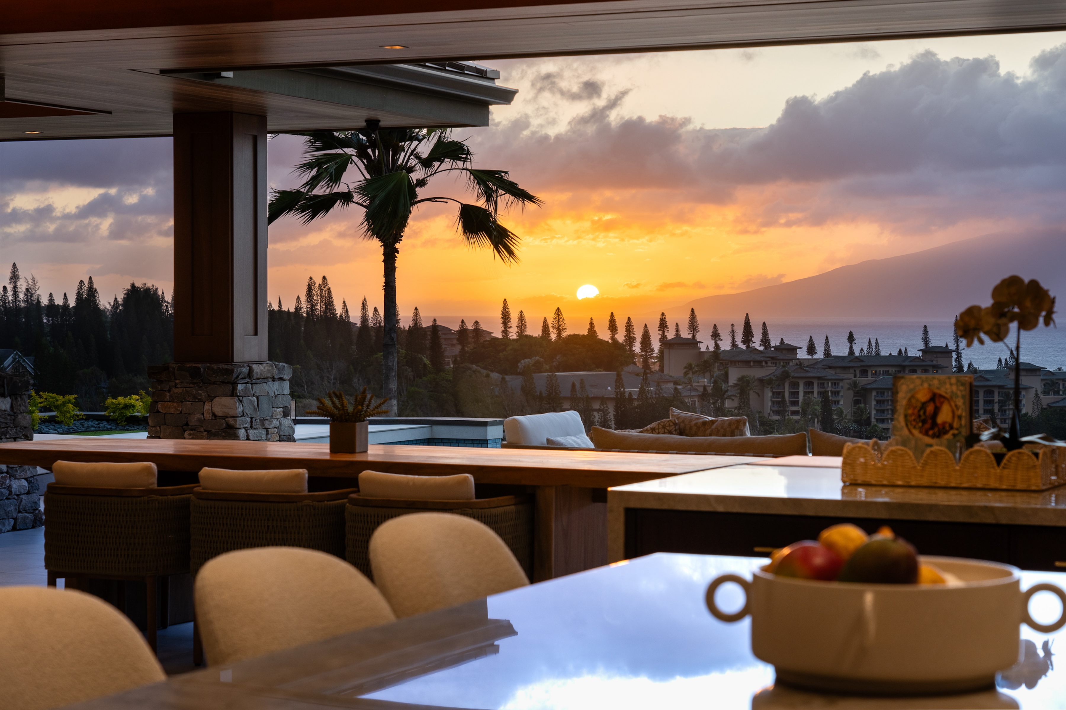  Move-In Ready Luxury: A Masterpiece in Kapalua