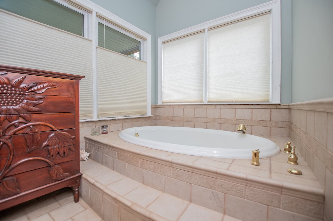 Carrollton, Georgia, 30117, United States, 4 Bedrooms Bedrooms, ,5 BathroomsBathrooms,Residential,For Sale,1861249