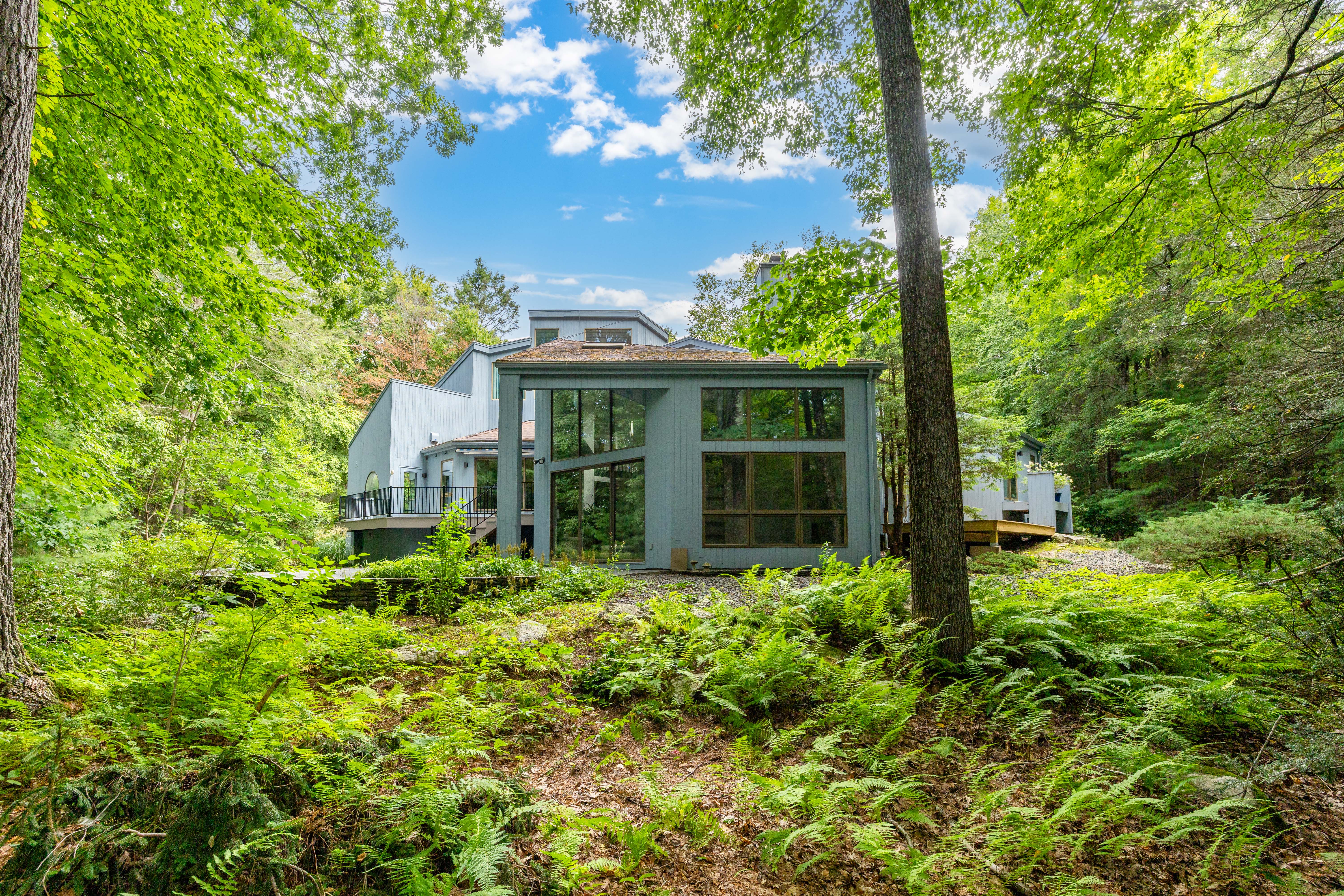  411 Cherry Brook Road - 物件實景
