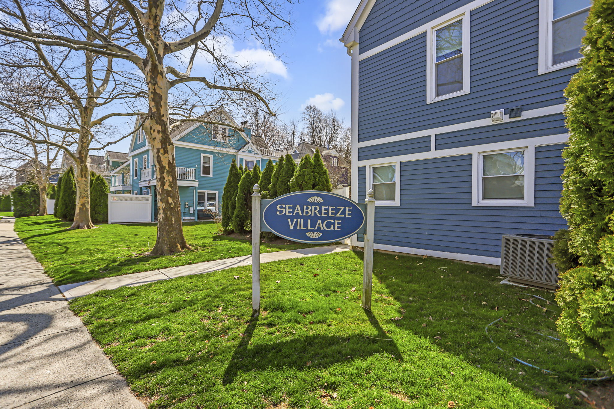  Coastal Charm at Seabreeze Village: Beachside Living with Water Views - 物件實景