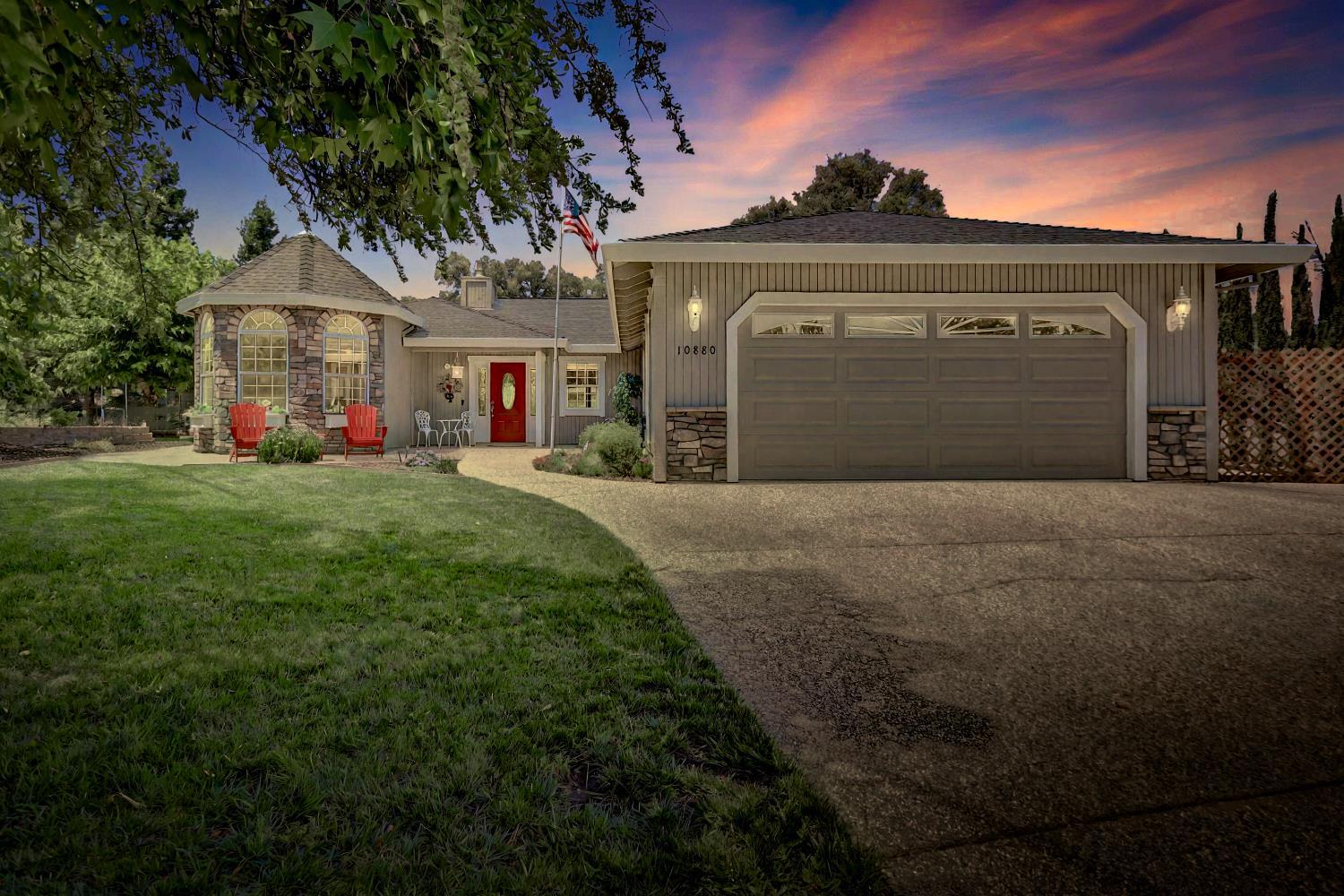 Penn Valley, California, 95946, United States, 3 Bedrooms Bedrooms, ,2 BathroomsBathrooms,Residential,For Sale,1937522