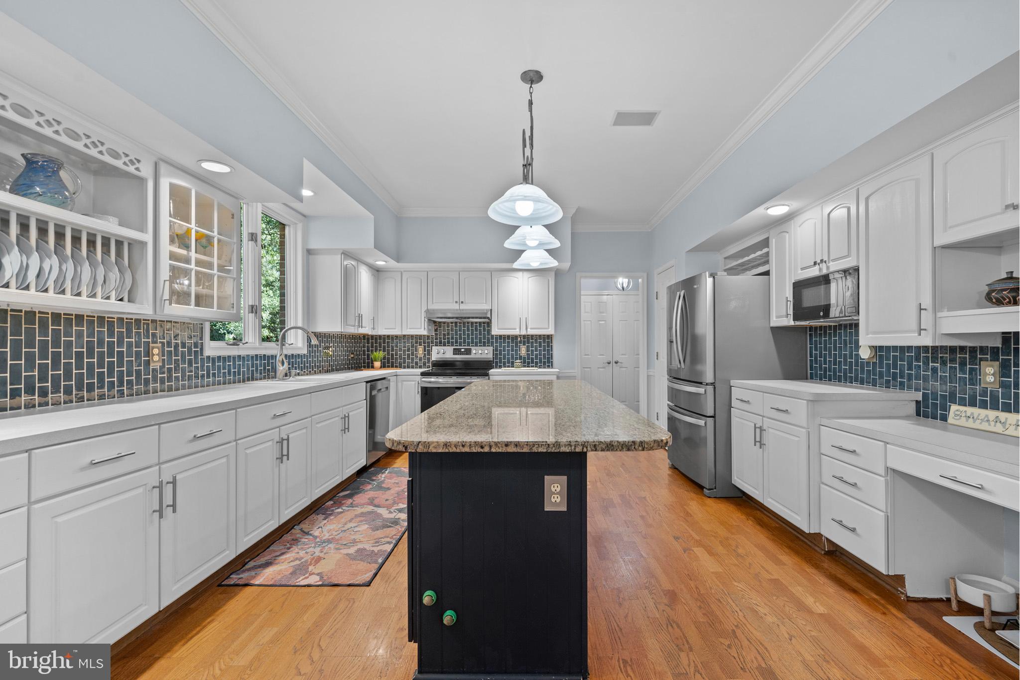Issue, Maryland, 20645, United States, 4 Bedrooms Bedrooms, ,4 BathroomsBathrooms,Residential,For Sale,1931955