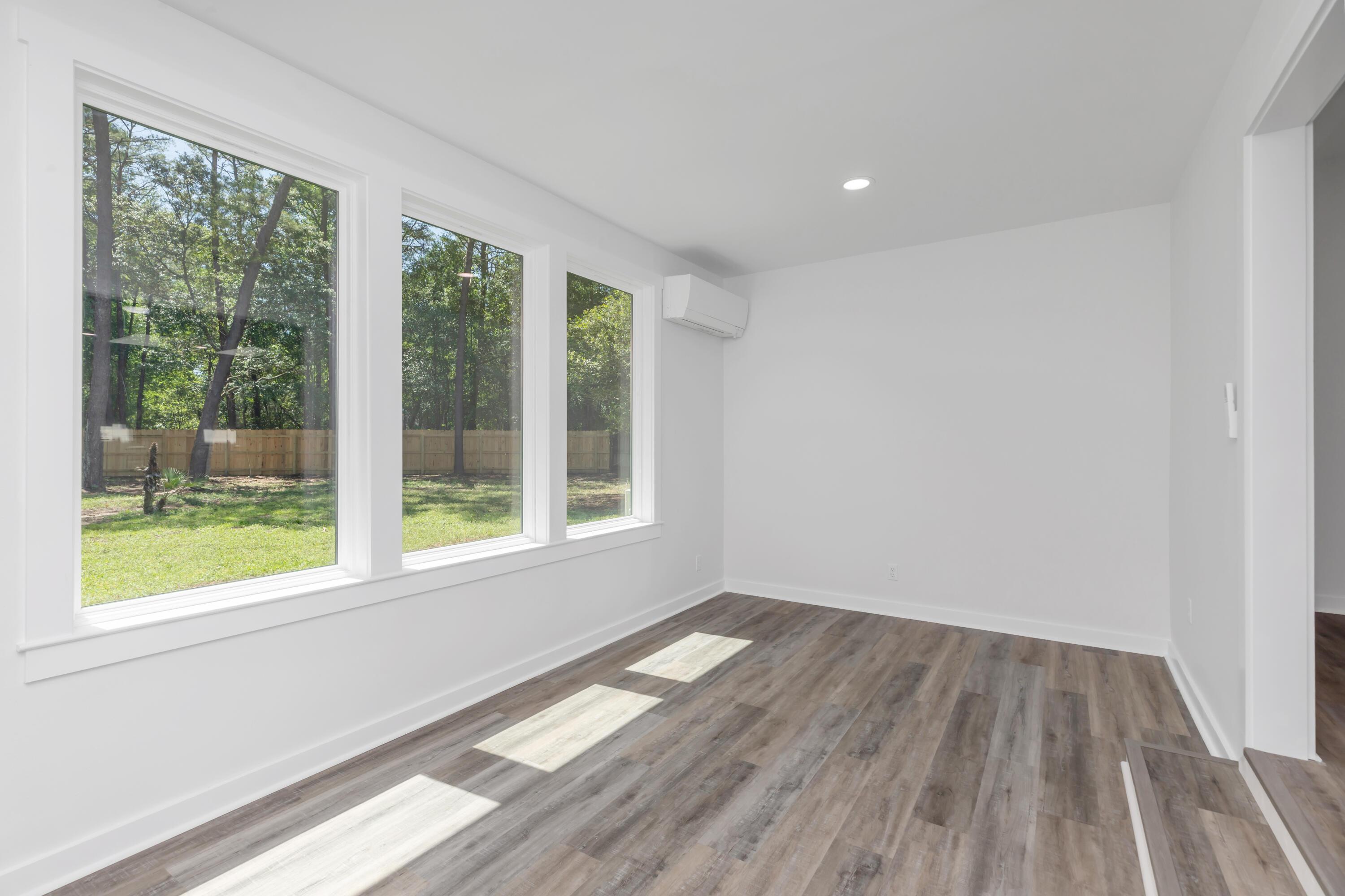 Niceville, Florida, 32578, United States, 3 Bedrooms Bedrooms, ,2 BathroomsBathrooms,Residential,For Sale,1870320