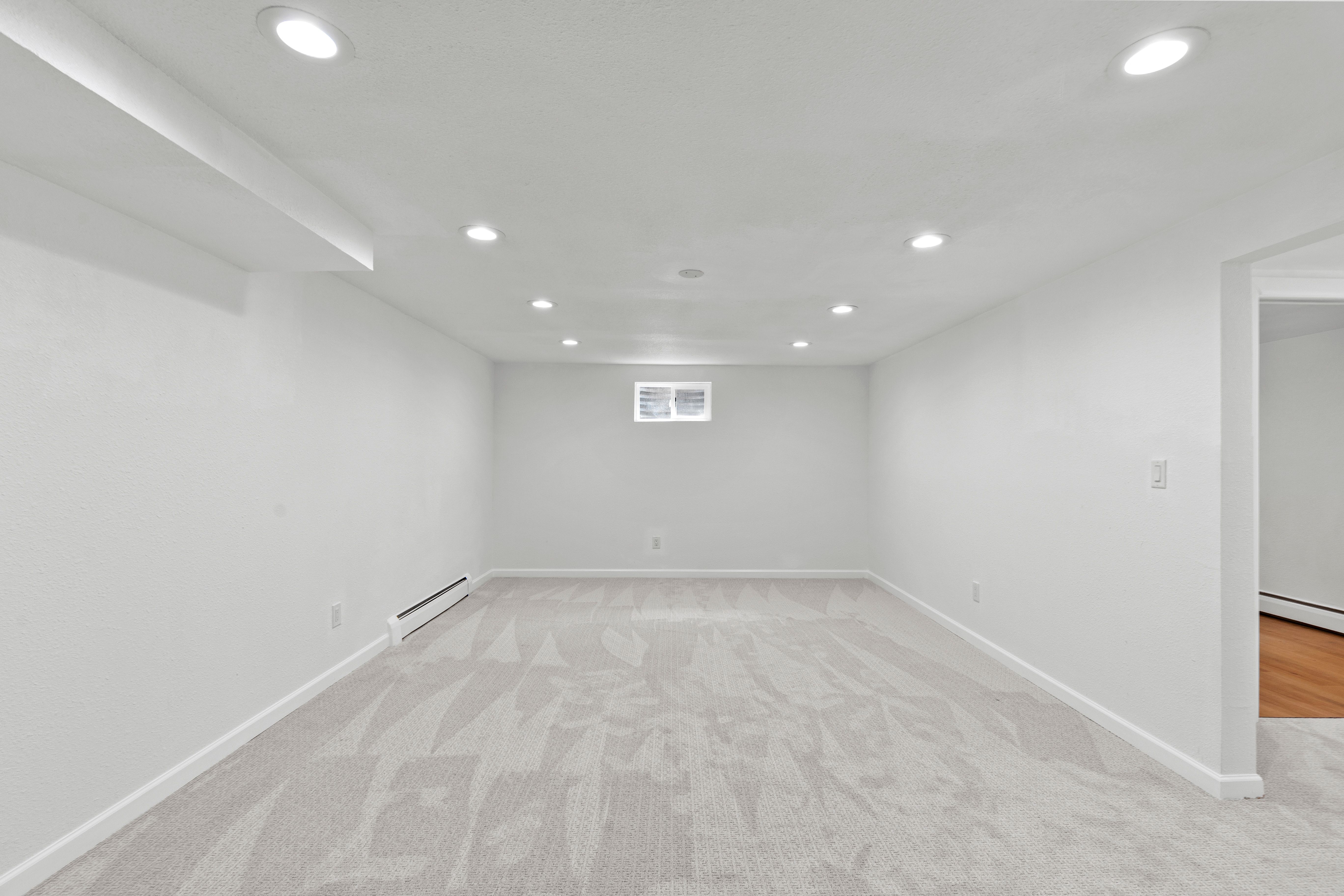  Fully Renovated and Beautifully Reimagined in Sought-After Hilltop South - 物件實景