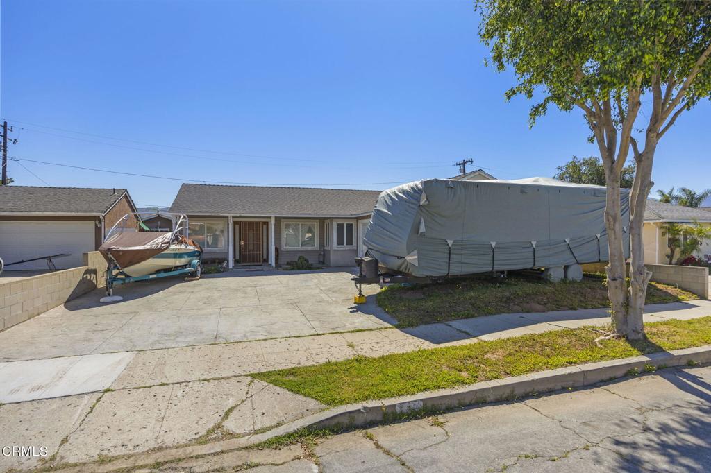 Fillmore, California, 93015, United States, 4 Bedrooms Bedrooms, ,3 BathroomsBathrooms,Residential,For Sale,1869296