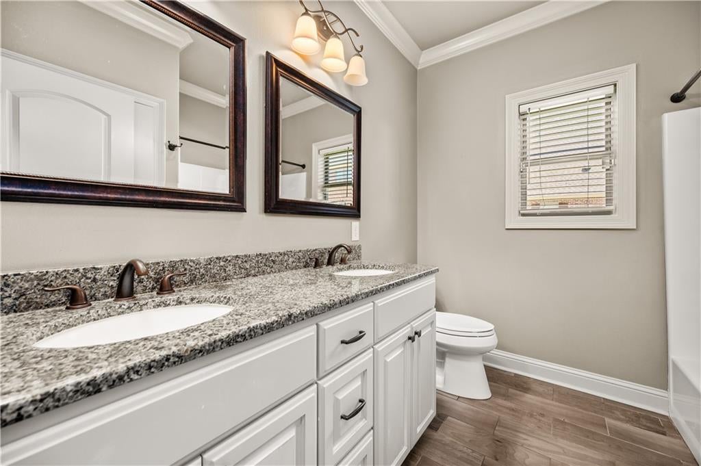 Natchitoches, Louisiana, 71457, United States, 4 Bedrooms Bedrooms, ,3 BathroomsBathrooms,Residential,For Sale,1974090