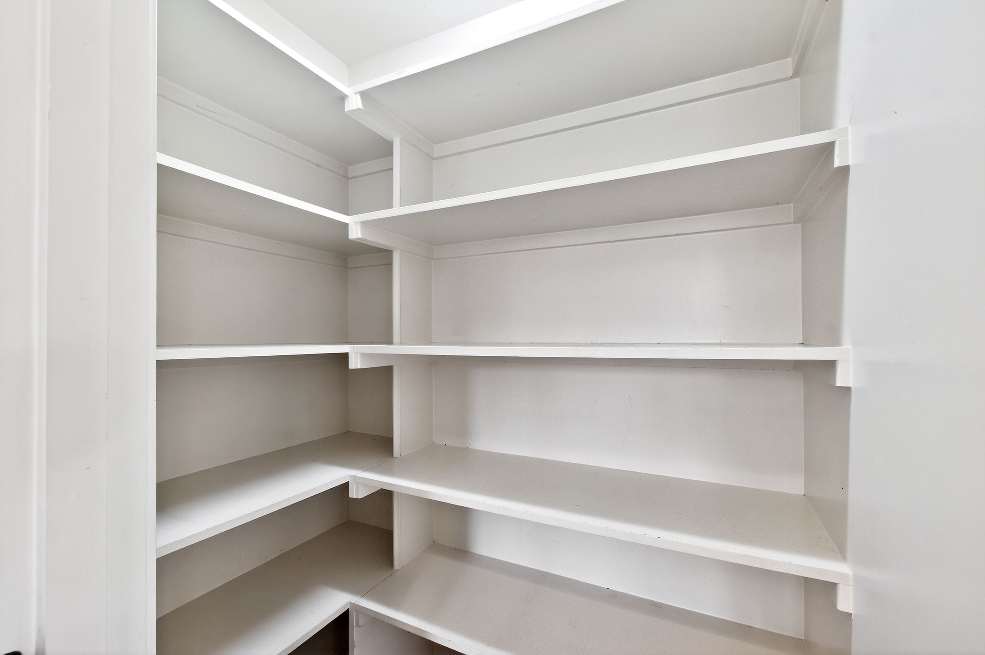  3620 Alamance Drive, Raleigh, NC 27609 - 物件實景