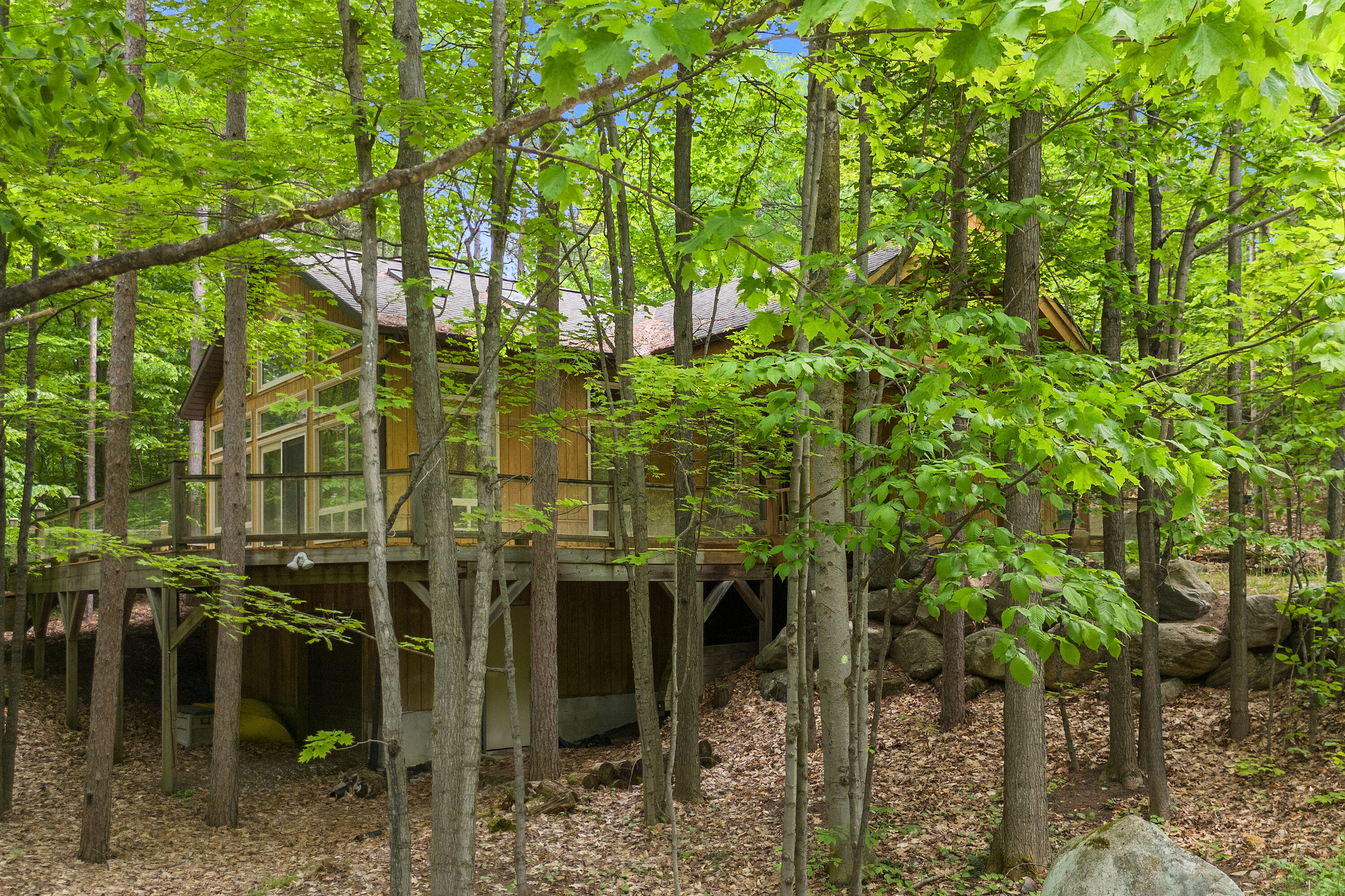  Christian Island Log Cottage - 物件實景