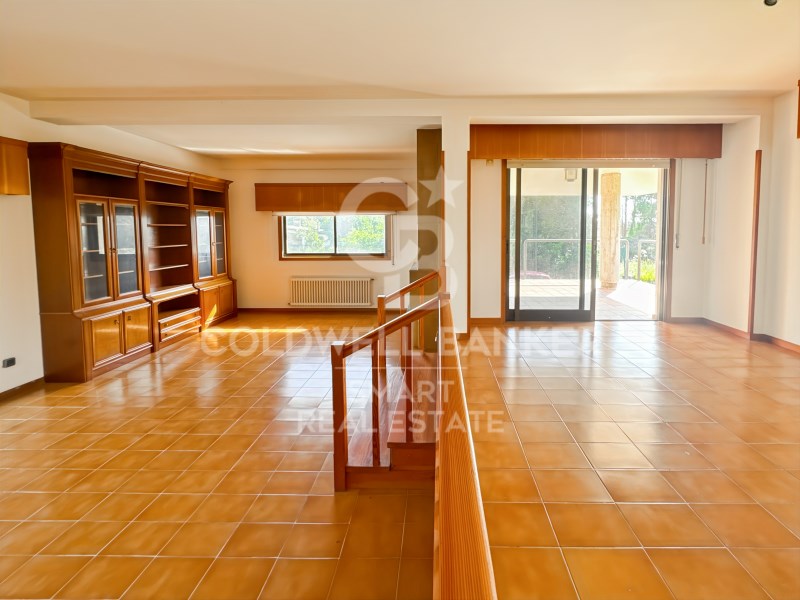 Oleiros, Galicia, 15177, ES, 4 Bedrooms Bedrooms, ,3 BathroomsBathrooms,Residential,For Sale,1787403
