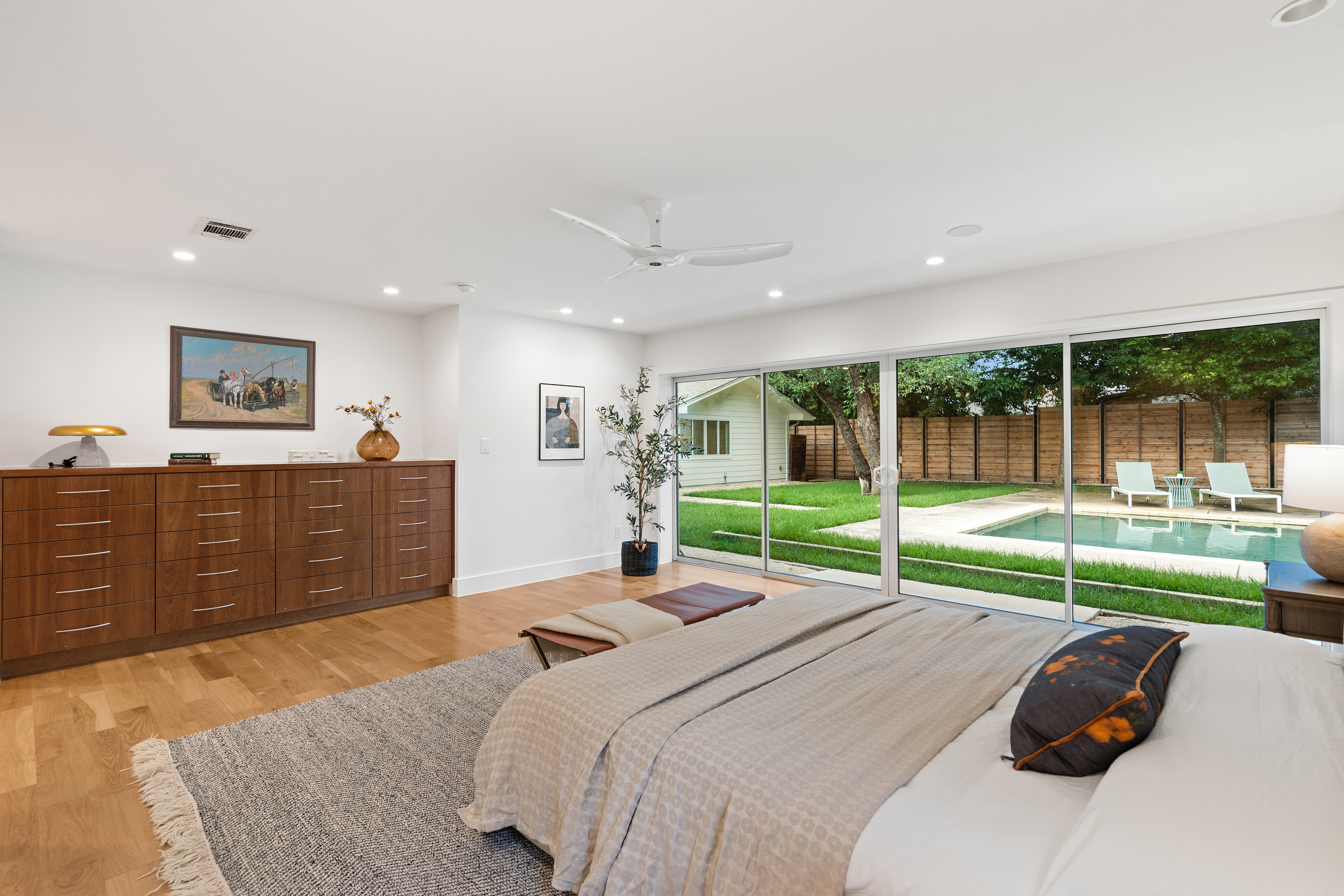  Midcentury Modern NW Hills Off Market - Lap Pool, Huge Windows, Renovated - 物件實景