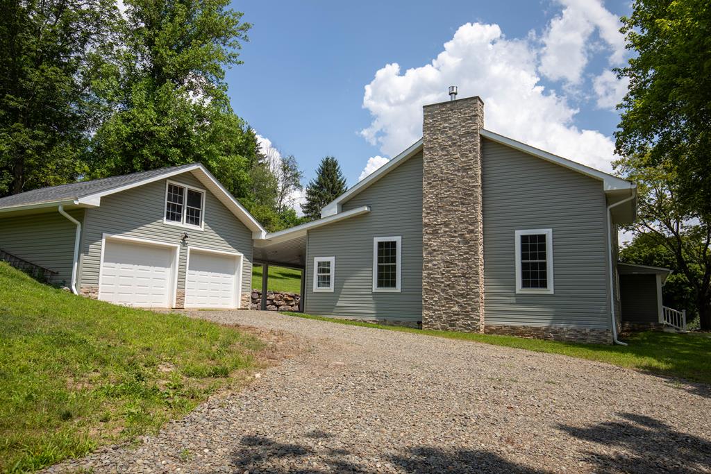 Towanda, Pennsylvania, 18848, United States, 4 Bedrooms Bedrooms, ,4 BathroomsBathrooms,Residential,For Sale,1928984