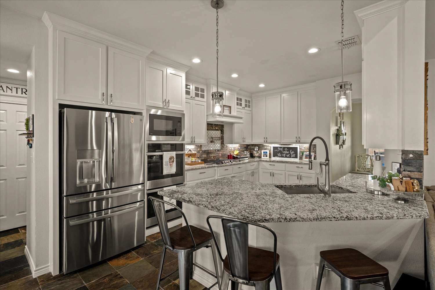 Caddo Mills, Texas, 75135, United States, 3 Bedrooms Bedrooms, ,2 BathroomsBathrooms,Residential,For Sale,2010316